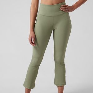 NEW Athleta Elation Rib Crop Flare, Green, XS